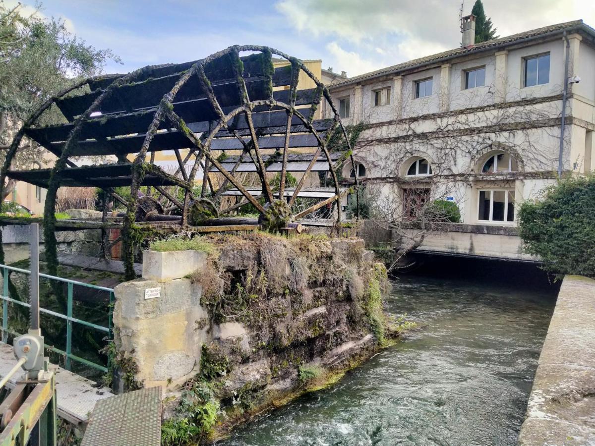 Apartamento La Sorguette LʼIsle-sur-la-Sorgue Exterior foto